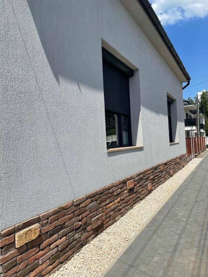 Thermal Apartmanok Raday 4 - Namaste Hajduszoboszlo Exterior photo